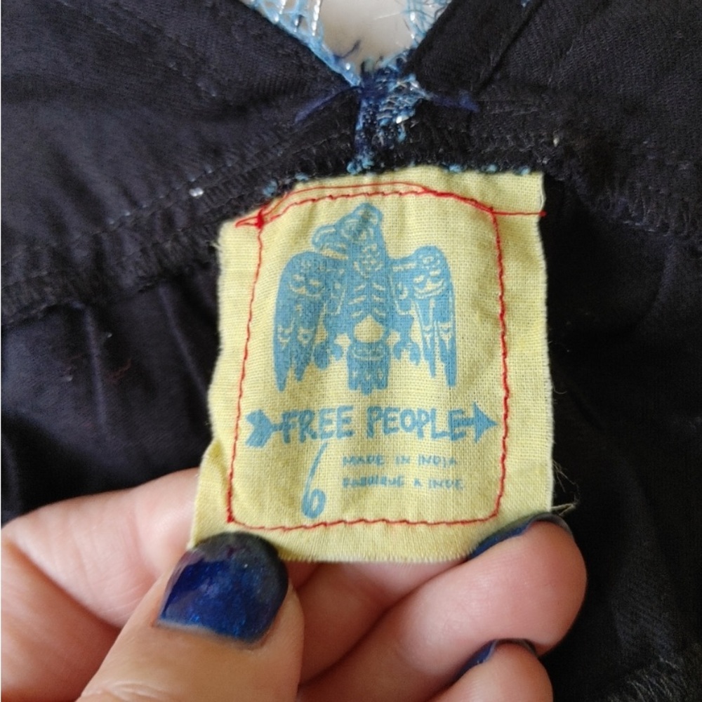 Free People Embellished Beaded V Neck Tank Top - Picture 5 of 6